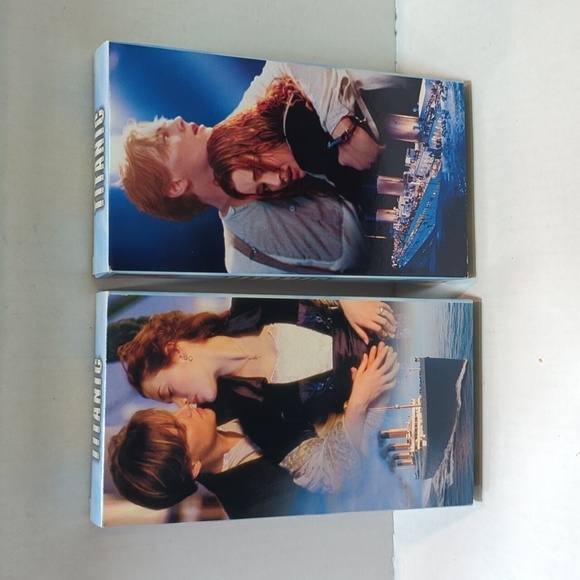 Paramount Titanic (1997) Box Set of 2 VHS Tapes - Picture 6 of 11